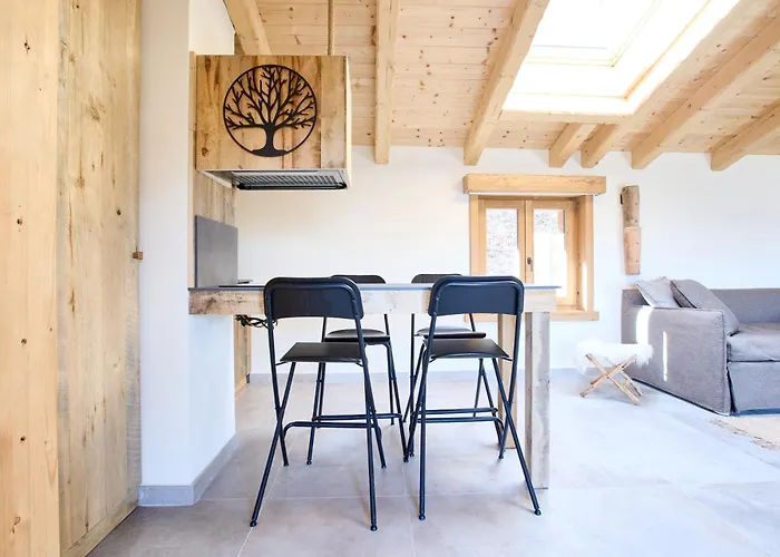 - Treeb Breva Apartment *